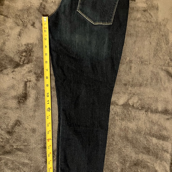 Denizen from Levi’s Jeans - Picture 3 of 8